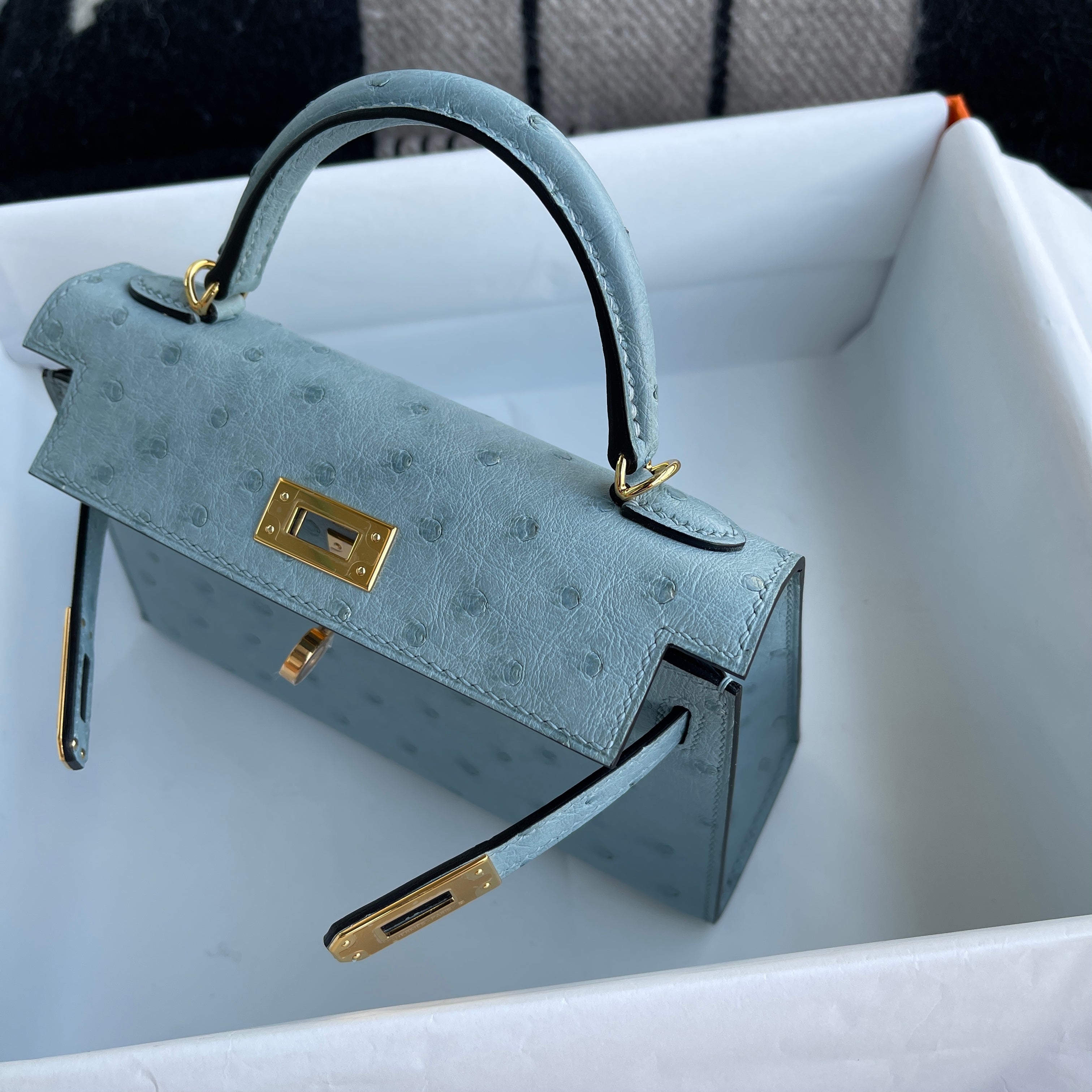 MINI KELLY II (20) OSTRICH LEATHER BLEU GLACIER WITH GOLD HARDWARE (GHW)