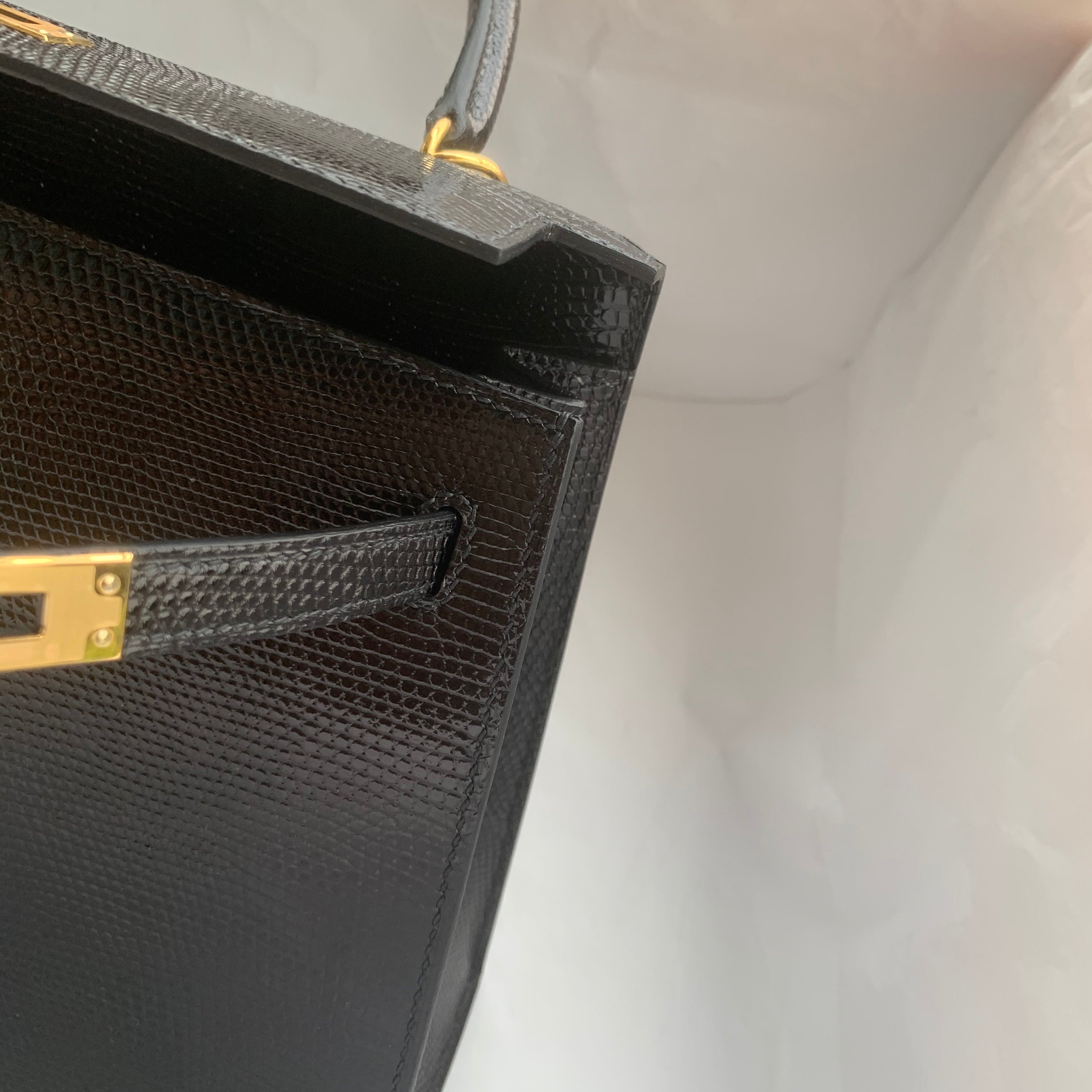 KELLY 25 LIZARD LEATHER NOIR WITH GOLD HARDWARE (GHW)