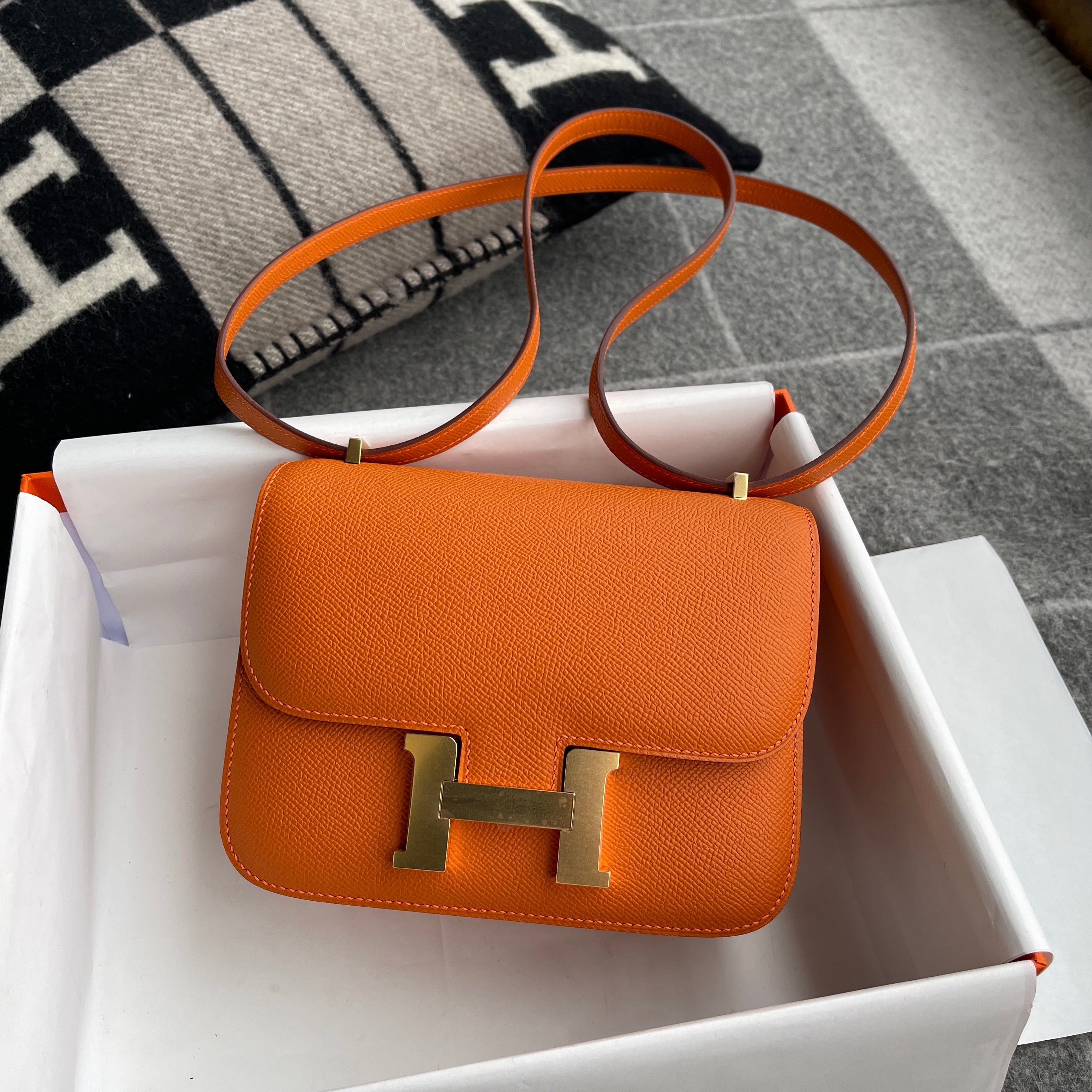 CONSTANCE 18 (MINI) EPSOM LEATHER ORANGE WITH GOLD HARDWARE (GHW)