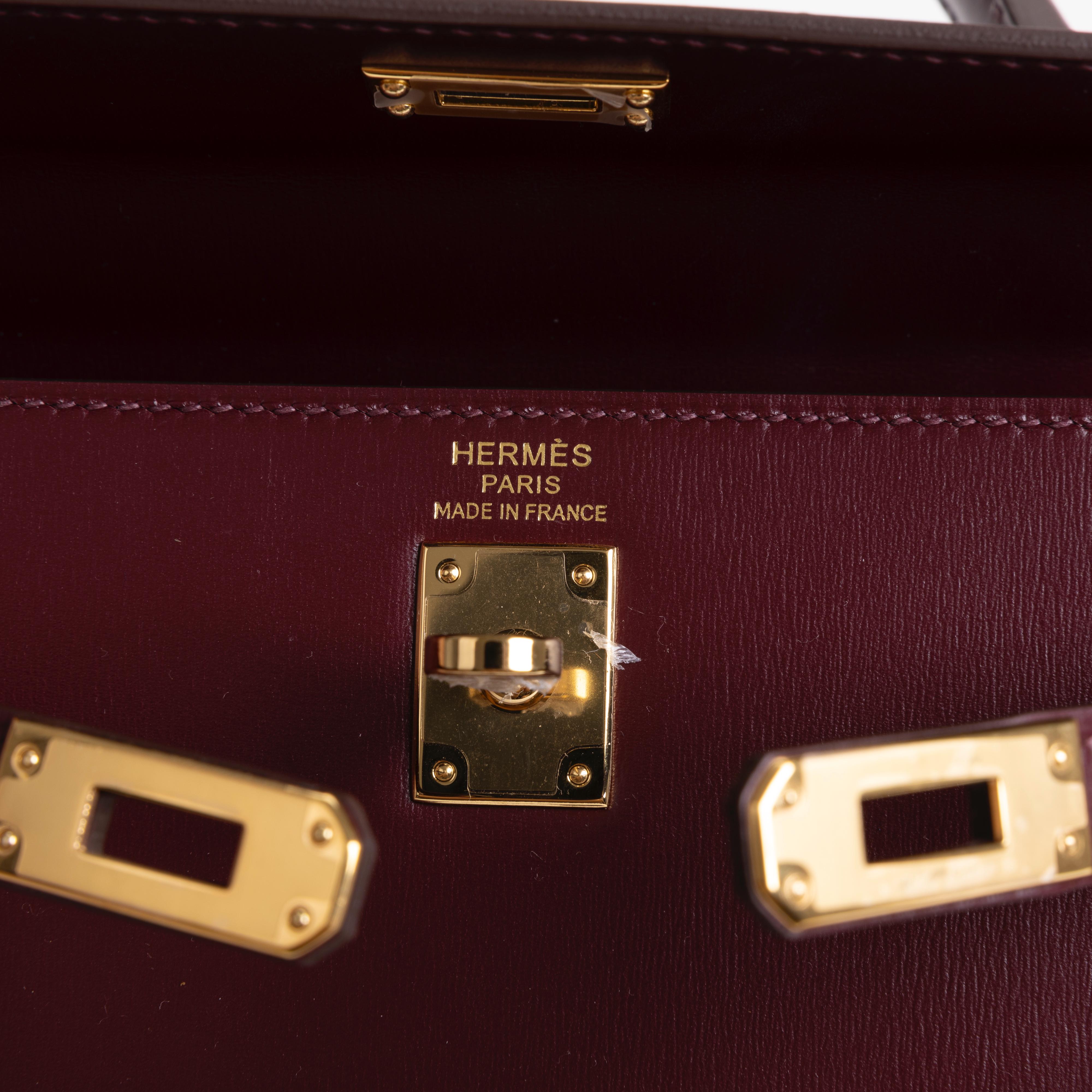 KELLY 25 BOX LEATHER BORDEAUX WITH GOLD HARDWARE (GH