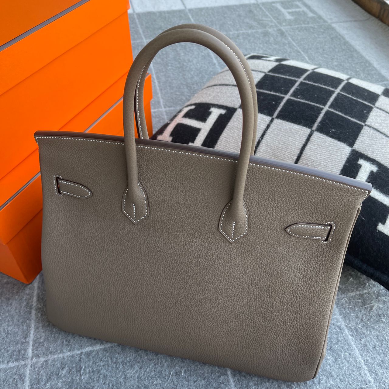 BIRKIN 35 TOGO LEATHER ETOUPE GOLD HARDWARE (GHW)