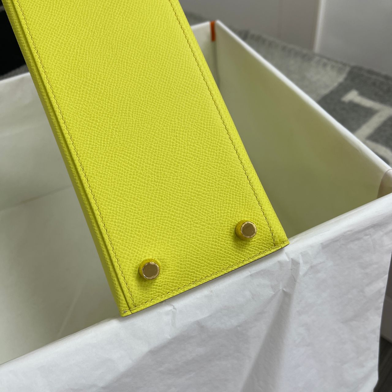 KELLY 25 EPSOM LEATHER LIME (YELLOW) WITH GOLD HARDWARE (GHW)